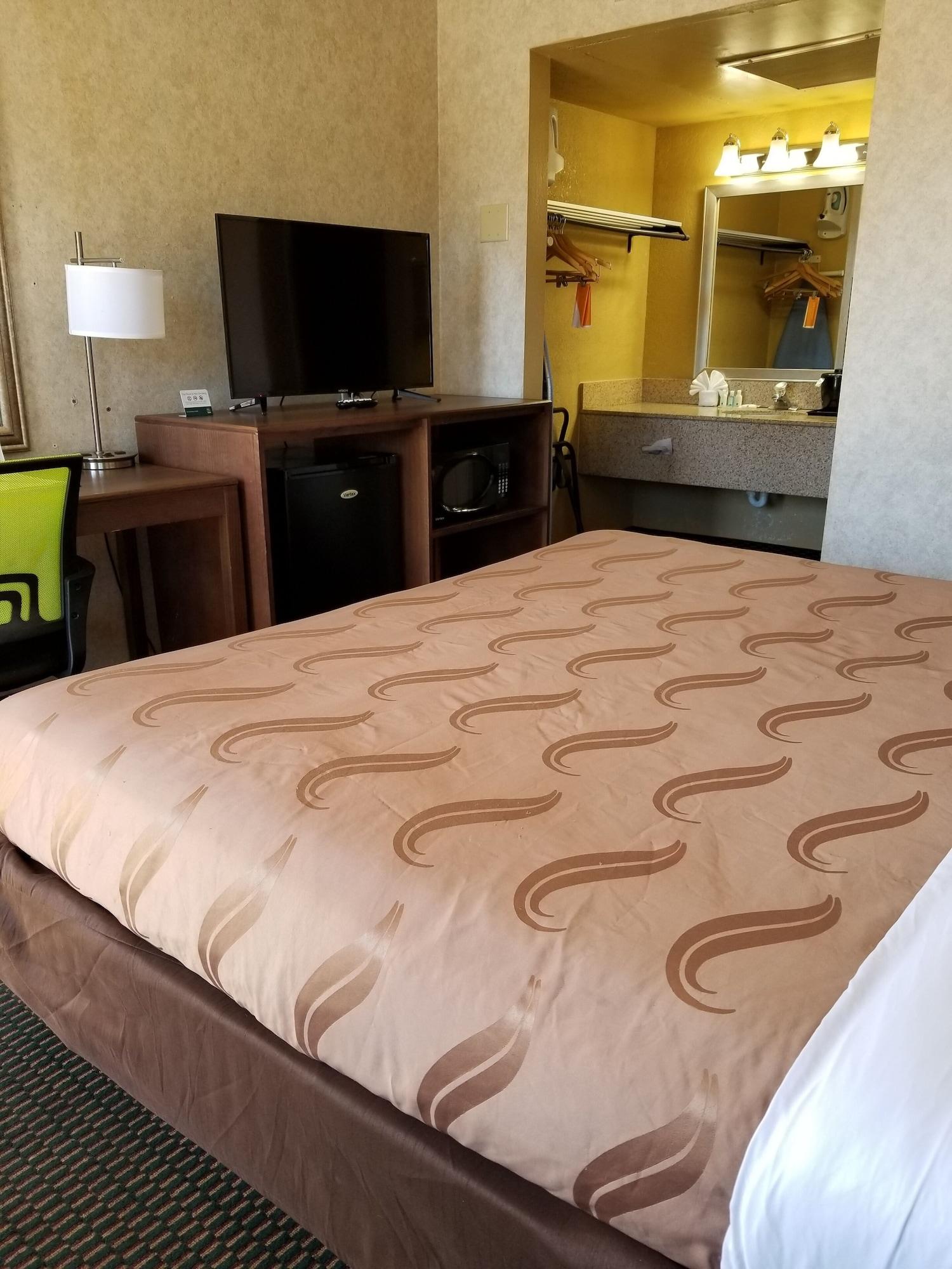 Quality Inn Flagstaff East I-40 Eksteriør billede
