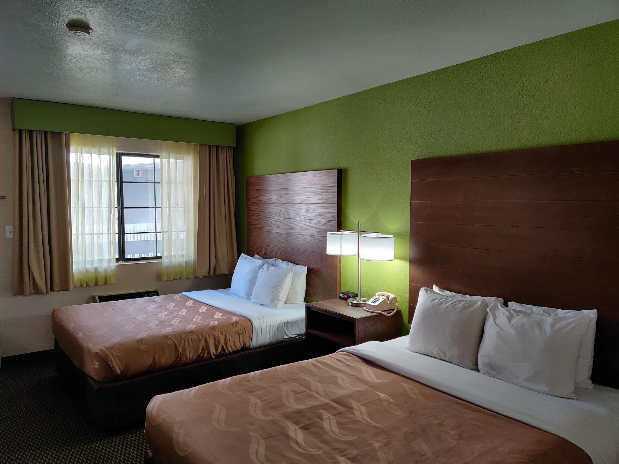 Quality Inn Flagstaff East I-40 Eksteriør billede