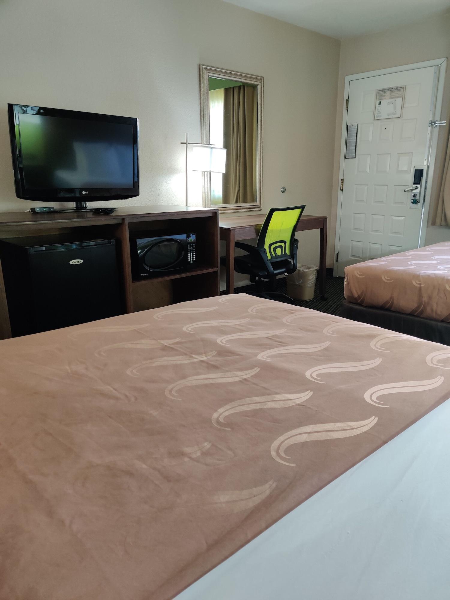 Quality Inn Flagstaff East I-40 Eksteriør billede
