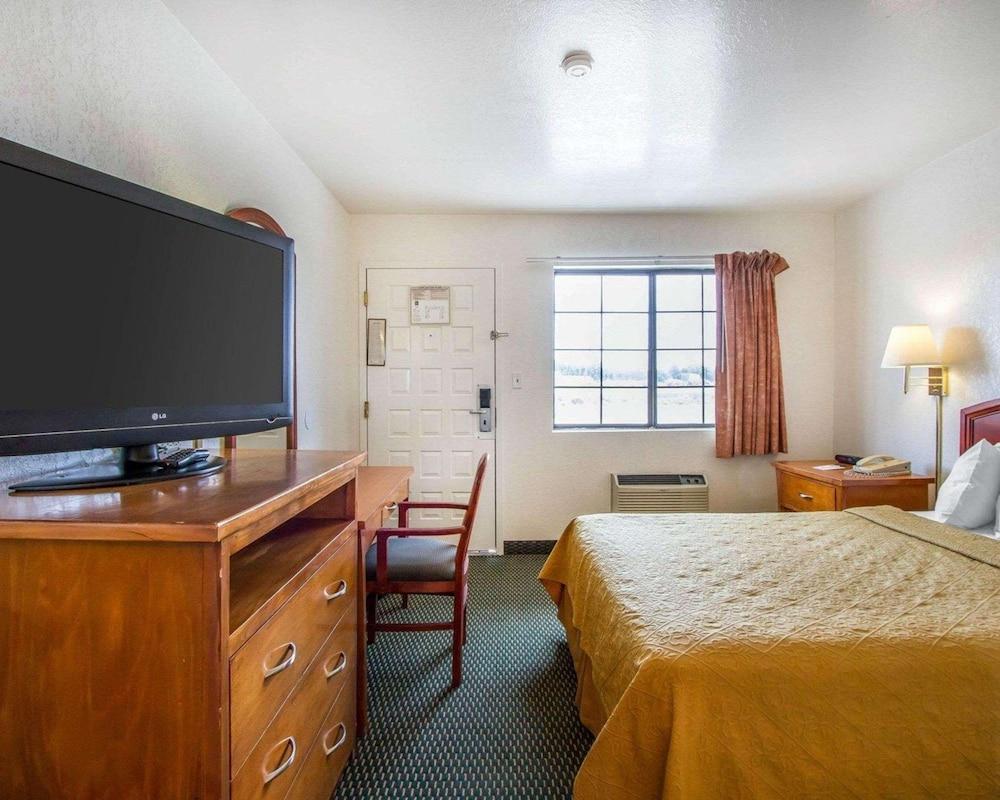 Quality Inn Flagstaff East I-40 Eksteriør billede