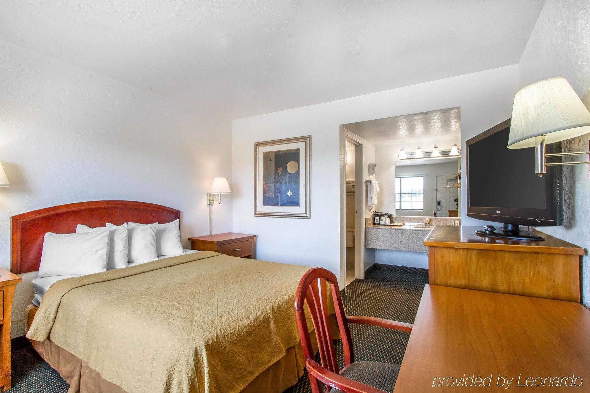Quality Inn Flagstaff East I-40 Eksteriør billede